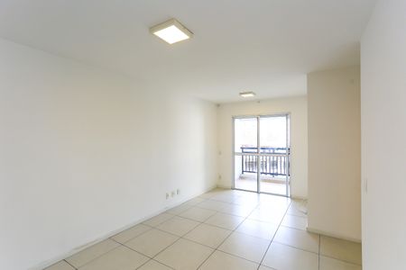sala  de apartamento para alugar com 3 quartos, 74m² em Vila Andrade, São Paulo