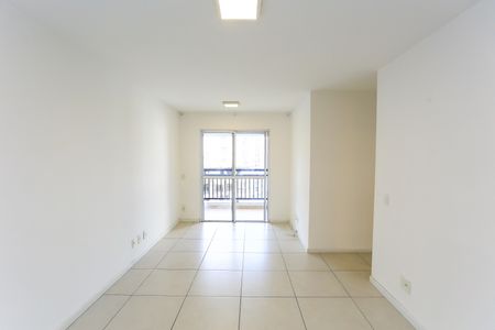 sala  de apartamento para alugar com 3 quartos, 74m² em Vila Andrade, São Paulo