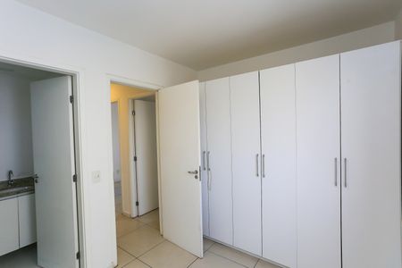 Apartamento para alugar com 74m², 3 quartos e 1 vagasuíte