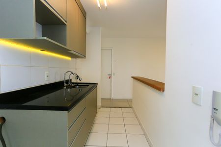 Apartamento para alugar com 74m², 3 quartos e 1 vagacozinha
