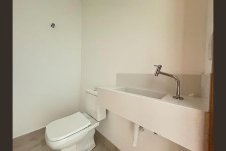 Casa à venda com 3 quartos, 180m² em Parque Sao Domingos, São Paulo