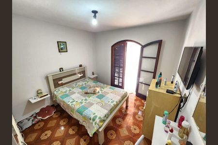 Casa à venda com 3 quartos, 150m² em Jardim Santa Ines, São Paulo