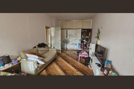 Casa à venda com 250m², 4 quartos e sem vaga