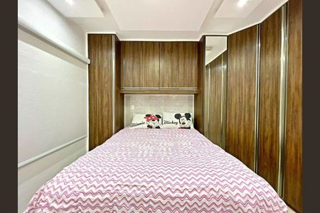 Casa à venda com 3 quartos, 107m² em Vila Constança, São Paulo