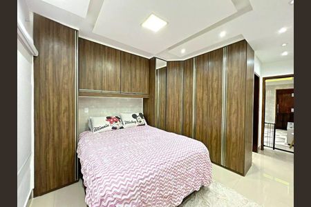 Casa à venda com 3 quartos, 107m² em Vila Constança, São Paulo