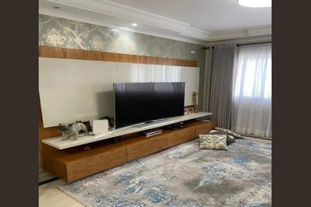 Casa à venda com 3 quartos, 210m² em Parque Sao Domingos, São Paulo