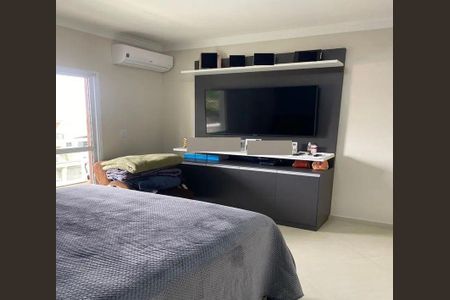 Casa à venda com 3 quartos, 210m² em Parque Sao Domingos, São Paulo