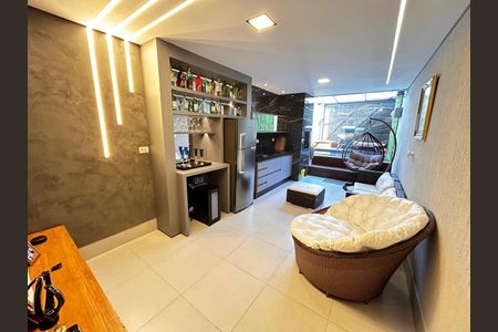 Casa à venda com 3 quartos, 160m² em Parque Sao Domingos, São Paulo