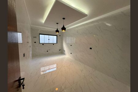 Casa à venda com 3 quartos, 160m² em Vila Constança, São Paulo