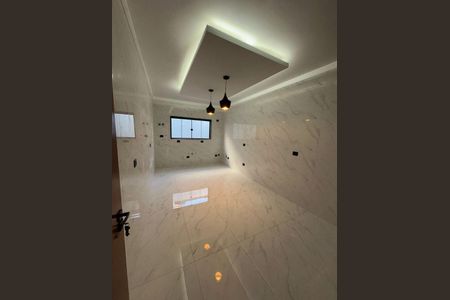 Casa à venda com 3 quartos, 160m² em Vila Constança, São Paulo