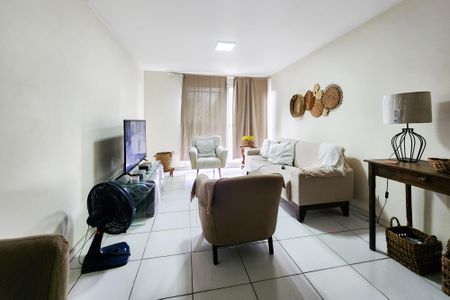 Apartamento à venda com 72m², 3 quartos e sem vaga Apartamento à venda com 72m², 3 quartos e sem vagaSala