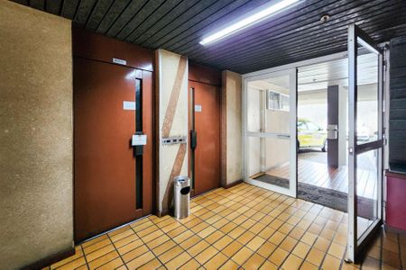 Apartamento à venda com 72m², 3 quartos e sem vaga Apartamento à venda com 72m², 3 quartos e sem vagaÁrea Comum
