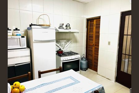 Casa à venda com 2 quartos, 90m² em Jardim Itapura, São Paulo