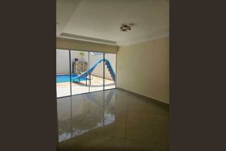 Casa à venda com 4 quartos, 420m² em City América, São Paulo