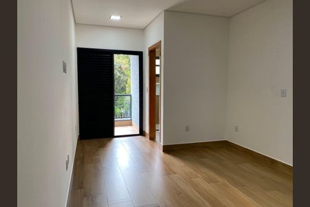 Casa à venda com 3 quartos, 120m² em Parque Sao Domingos, São Paulo