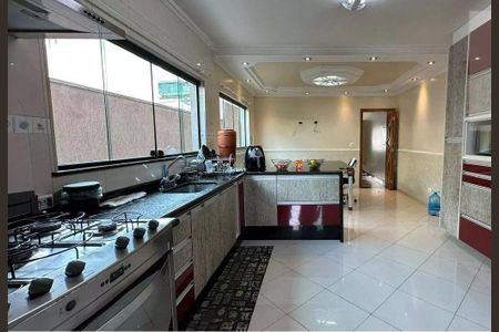 Casa à venda com 3 quartos, 241m² em Chácara Inglesa, São Paulo