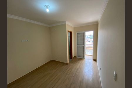 Casa à venda com 3 quartos, 90m² em Vila Basileia, São Paulo