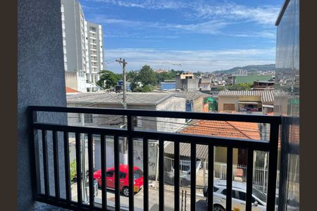 Casa à venda com 3 quartos, 170m² em Jardim Mariliza, São Paulo