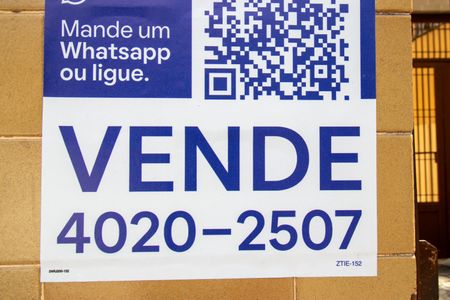 Apartamento à venda com 69m², 2 quartos e 1 vaga Apartamento à venda com 69m², 2 quartos e 1 vagaPlaca