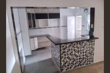 Casa à venda com 2 quartos, 142m² em Vila Leonor, São Paulo