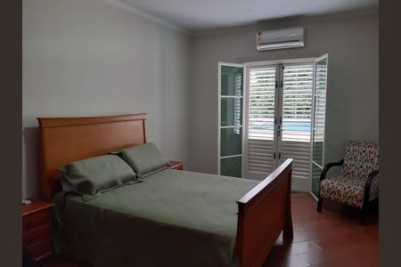 Casa à venda com 3 quartos, 180m² em Parque Sao Domingos, São Paulo