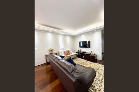 Casa à venda com 3 quartos, 180m² em Parque Sao Domingos, São Paulo