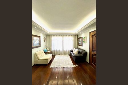 Casa à venda com 3 quartos, 180m² em Parque Sao Domingos, São Paulo