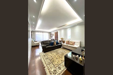 Casa à venda com 3 quartos, 180m² em Parque Sao Domingos, São Paulo