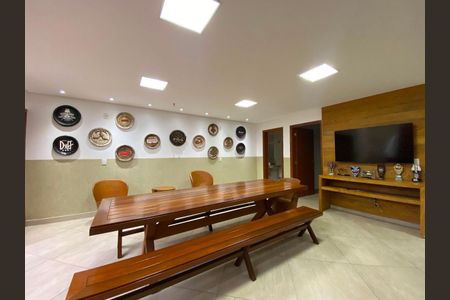 Casa à venda com 3 quartos, 264m² em Parque Sao Domingos, São Paulo