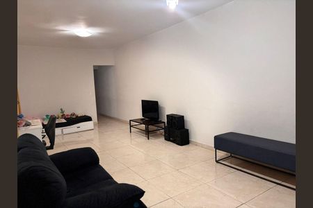 Casa à venda com 3 quartos, 150m² em Parque Maria Domitila, São Paulo