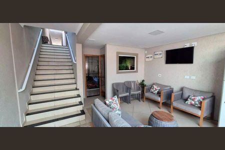 Casa à venda com 4 quartos, 250m² em Parque Sao Domingos, São Paulo