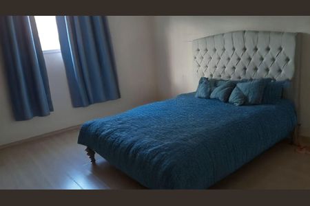 Casa à venda com 3 quartos, 220m² em Parque Sao Domingos, São Paulo