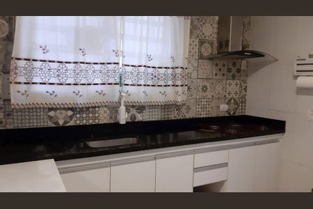 Casa à venda com 3 quartos, 220m² em Parque Sao Domingos, São Paulo