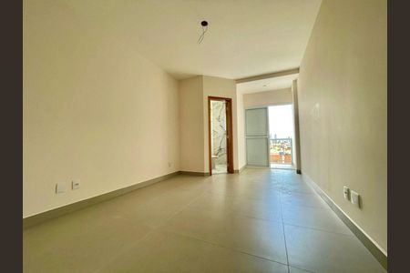 Casa à venda com 2 quartos, 120m² em Vila Carolina, São Paulo