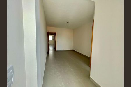 Casa à venda com 2 quartos, 120m² em Vila Carolina, São Paulo