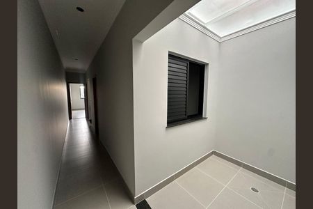 Casa à venda com 3 quartos, 130m² em Jaguará, São Paulo