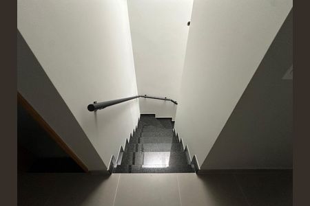 Casa à venda com 3 quartos, 130m² em Jaguará, São Paulo