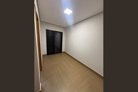 Casa à venda com 2 quartos, 109m² em Vila Mangalot, São Paulo