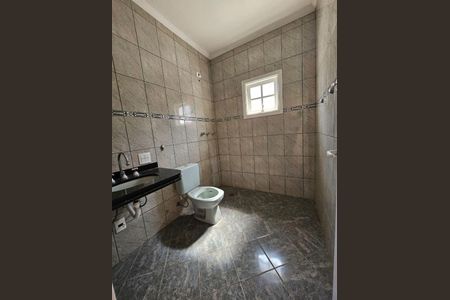 Casa à venda com 3 quartos, 200m² em Vila Barreto, São Paulo