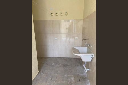 Casa à venda com 3 quartos, 100m² em Vila Palmeiras, São Paulo