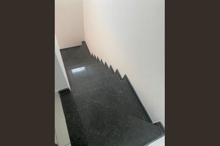 Casa à venda com 3 quartos, 100m² em Vila Palmeiras, São Paulo