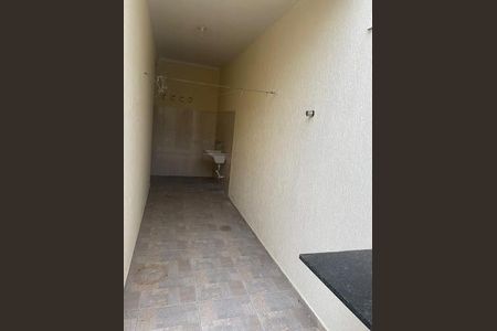 Casa à venda com 3 quartos, 100m² em Vila Palmeiras, São Paulo