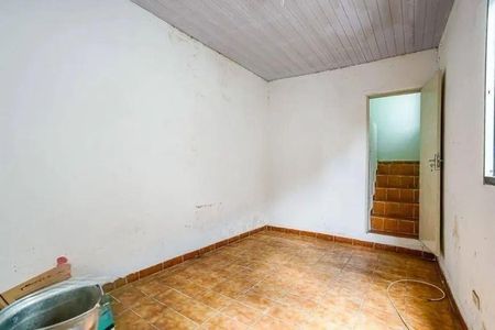 Casa à venda com 4 quartos, 180m² em Vila Ipojuca, São Paulo