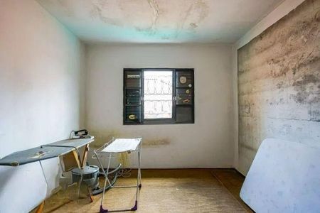 Casa à venda com 4 quartos, 180m² em Vila Ipojuca, São Paulo