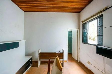 Casa à venda com 4 quartos, 180m² em Vila Ipojuca, São Paulo