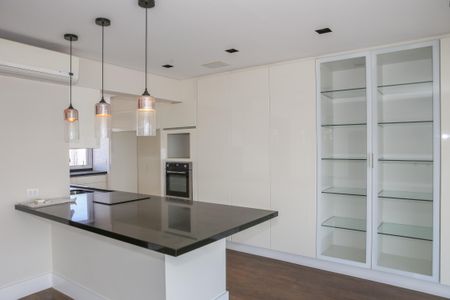 Apartamento à venda com 175m², 3 quartos e 4 vagasCozinha