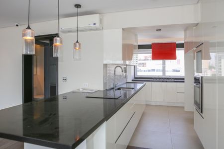 Apartamento à venda com 175m², 3 quartos e 4 vagasCozinha