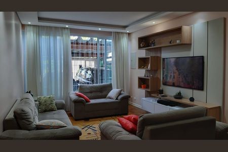 Casa à venda com 3 quartos, 220m² em Parque Sao Domingos, São Paulo