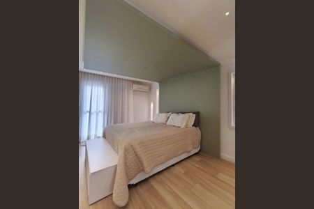 Casa à venda com 5 quartos, 193m² em Piqueri, São Paulo