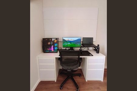 Casa à venda com 5 quartos, 193m² em Piqueri, São Paulo